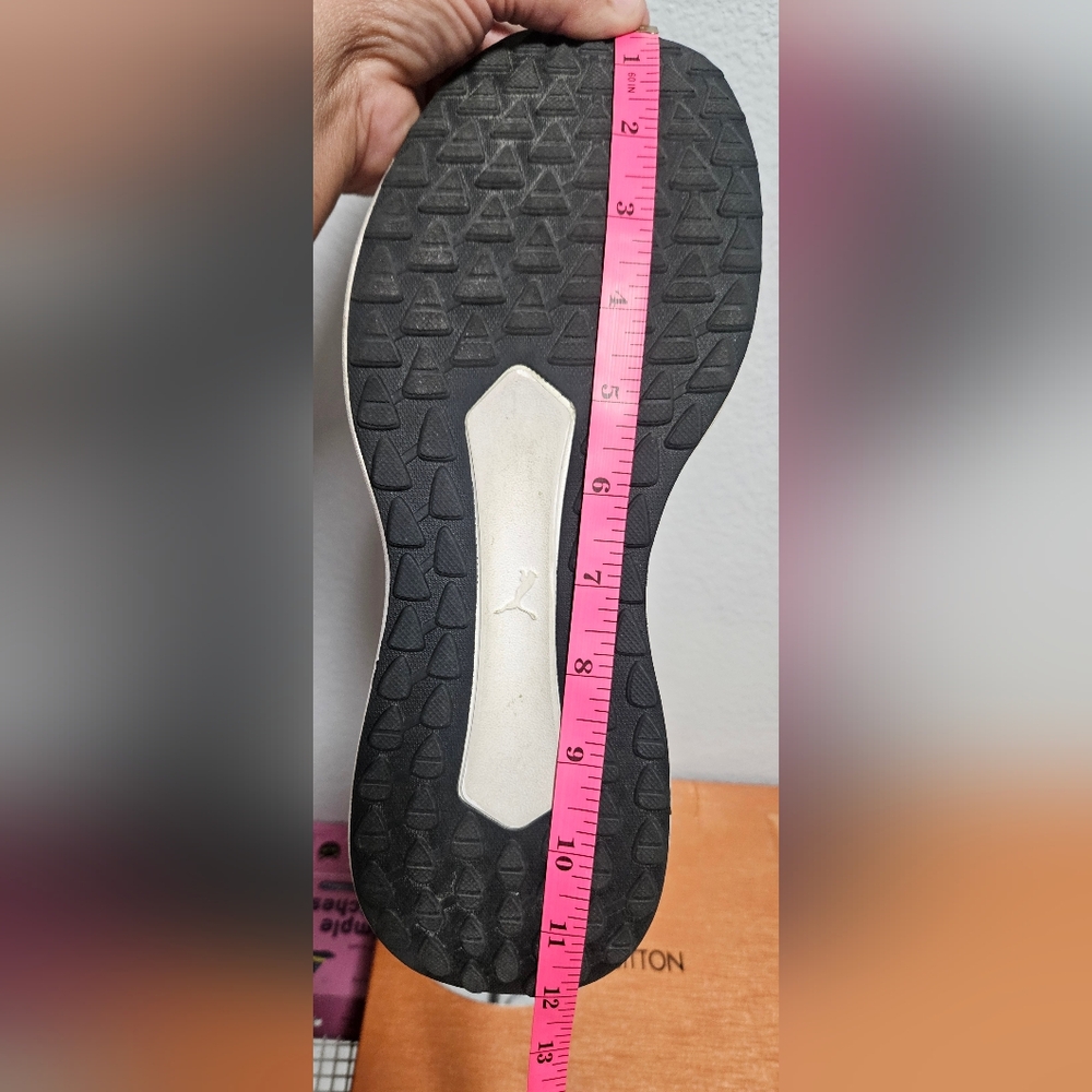 EUC MENS PUMA RUNNING SHOES - Picture 7 of 8